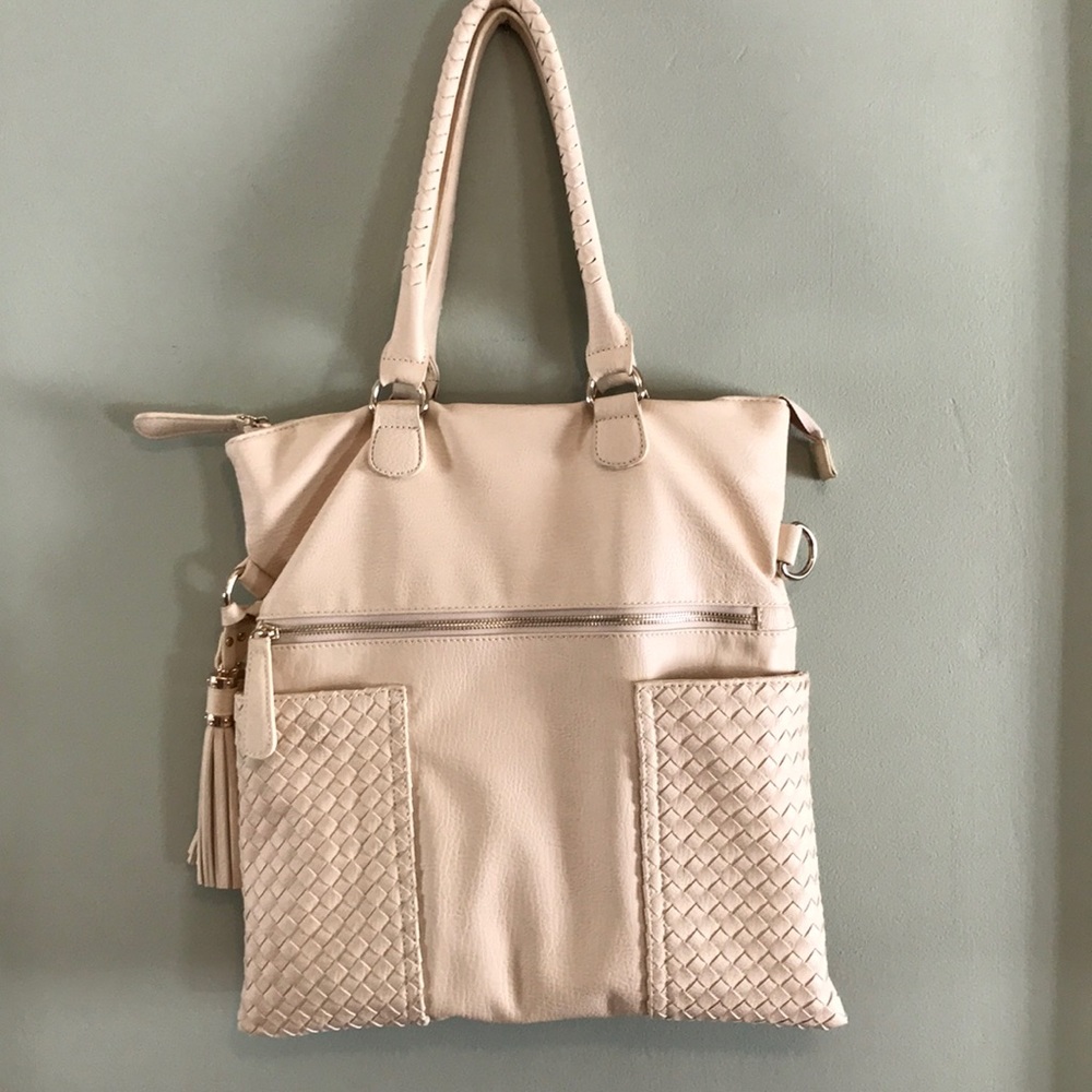 Urban Expressions cream bag